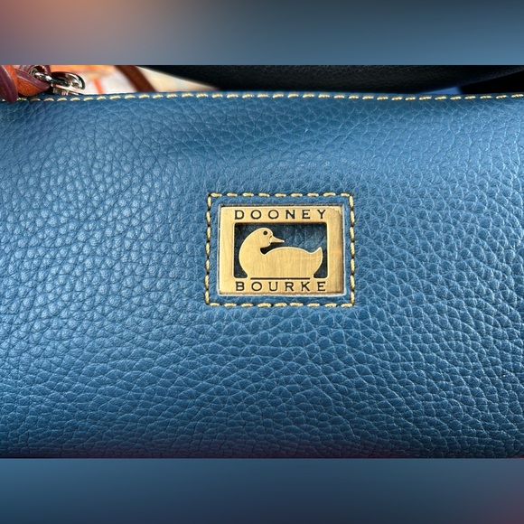 Dooney & Bourke Handbags - Authentic Dooney & Bourke Dillen small barrel crossbody. New!